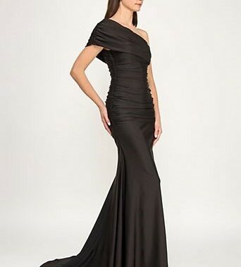 What to Wear to a Work Event: Polished Style with a Professional Edge